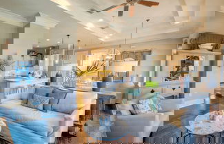 Foto 1 - Sun & Sand For 6 by Avantstay Prominence Pet-friendly + Pool