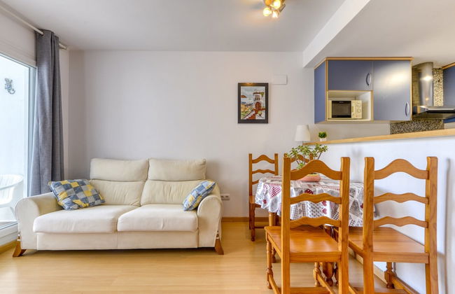 Apartment in Roses Near Sandy Beach - Foto 13