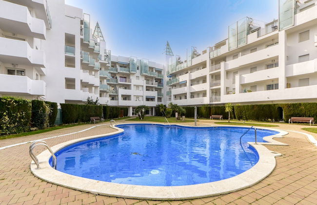 Apartment in Roses Near Santa Margarita Beach - Foto 1