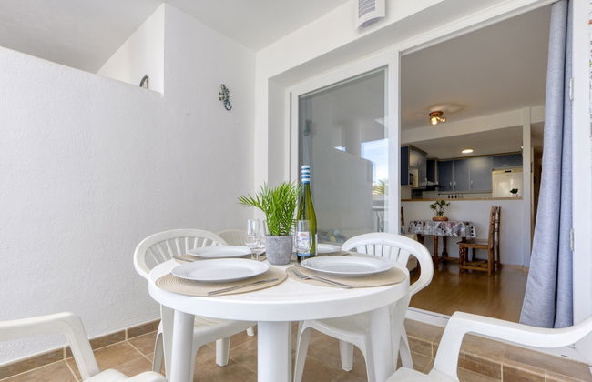 Apartment in Roses Near Sandy Beach - Foto 16