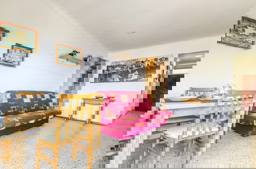 Foto 15 - Apartment With Scenic View