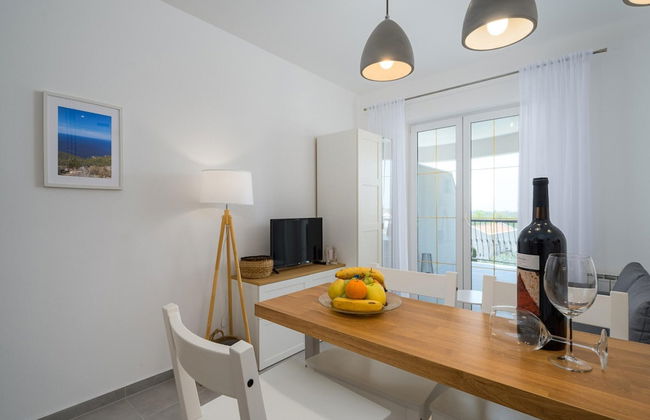 Attractive Apartment With Garden - Foto 19