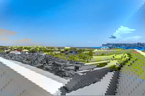 Photo 15 - Our 30A Sandcastle by Avantstay Luxury Pool Rooftop Gulf Views