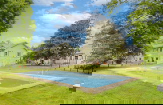 Foto 2 - Game Farm Villa by Avantstay 10bdr Private Pond Spa Pool Family-friendly