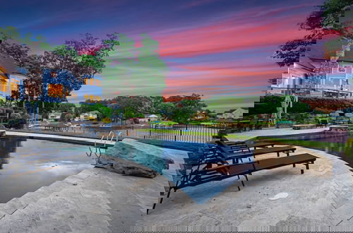Photo 57 - Paradise Pointe by Avantstay Lakefront Views Playset