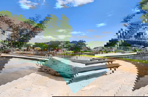 Photo 63 - Paradise Pointe by Avantstay Lakefront Views Playset