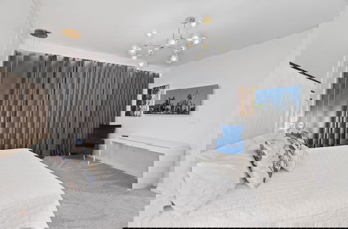 Foto 6 - Chic 6 Bedroom Solara Home Pool and Themed Rooms