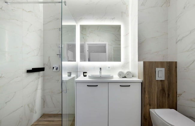 Elite Apartments Berry 2 Cozy Apartment Next to the Museum of World War Center - Foto 7