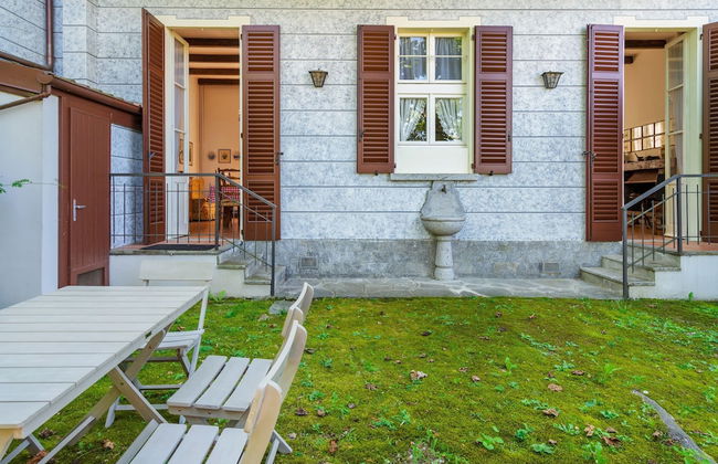 Holiday Home in Meina - Foto 1