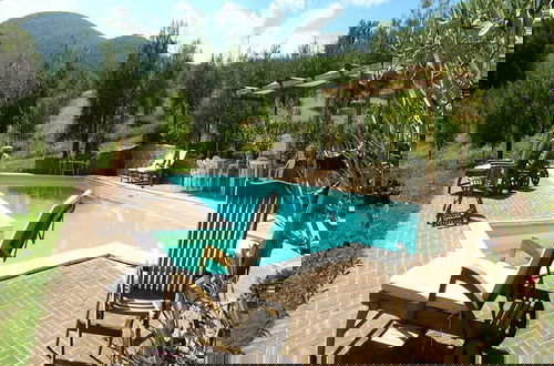 Foto 15 - Apartment in a Farmhouse With Swimming Pool