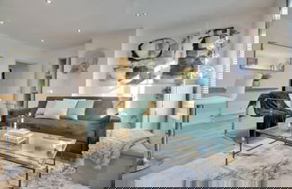 Photo 1 - Modern Luxury Cozy Apartment