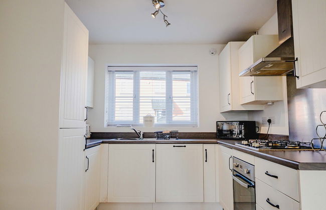 Host Stay Mercia House - Photo 6