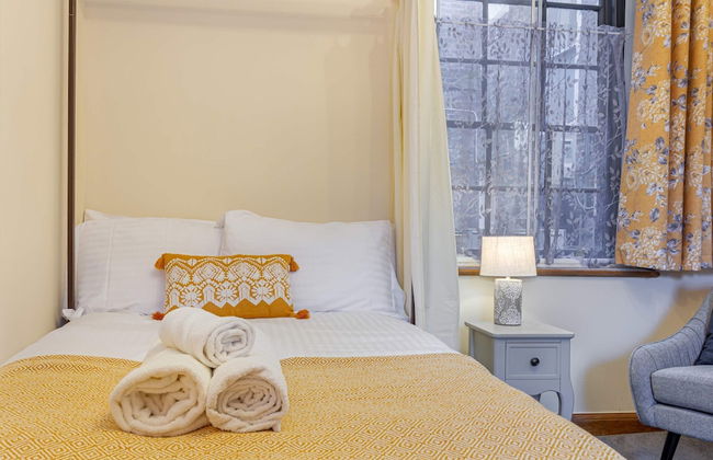 Host Stay Merchant House Studio - Photo 15