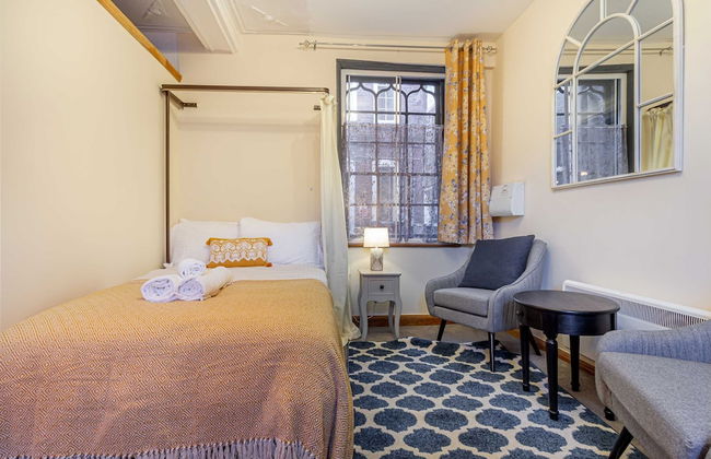 Host Stay Merchant House Studio - Photo 2