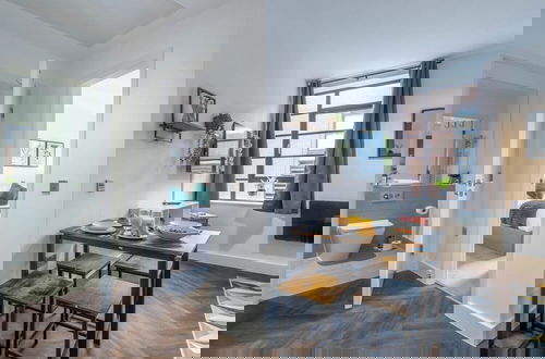 Foto 9 - Modern Apt, City Centre, Relocations