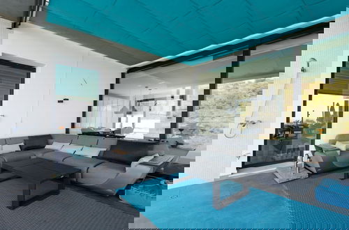 Foto 48 - Amazing Villa With Terrace