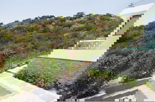 Foto 40 - Amazing Villa With Terrace