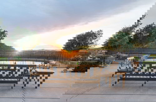 Photo 63 - Cleveland Vista by Avantstay Pool Hot Tub Fire Pit Panoramic Views