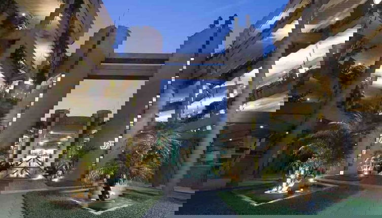 Foto 1 - Loft in Siwar-zouk- 2 Minutes From Hotel Le Royal-dbayeh- by car