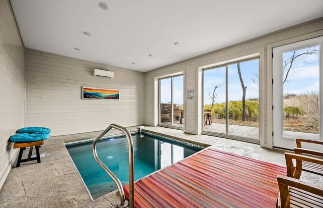 NEW Lake View Indoor Pool Sleeps 14 Hot Tub - Photo 43