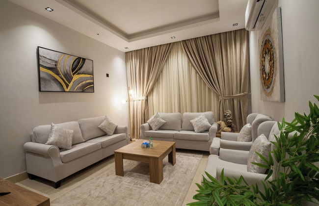 Luxurious Two Bedroom Apartment Al malqa - Photo 1