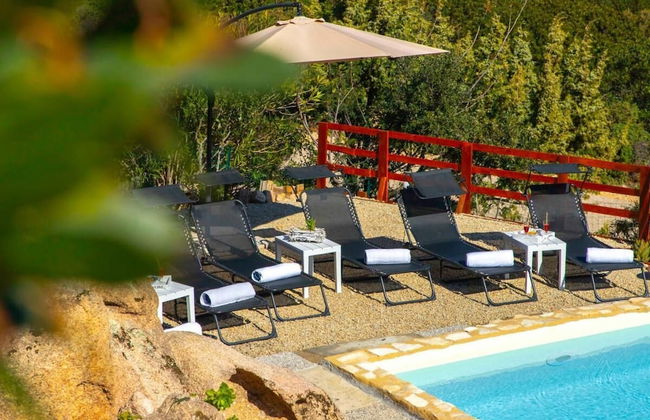 Villa Esmeralda - Free Wifi - With Swimming Pool - Foto 50