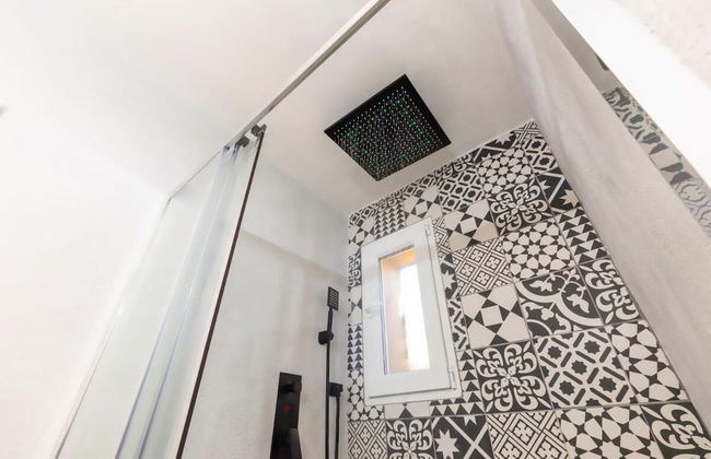 Villa Esmeralda - Free Wifi - With Swimming Pool - Foto 22