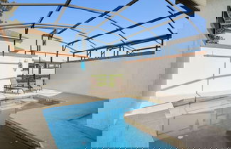 Foto 1 - Amazing 4bdr Near Parks w Pool