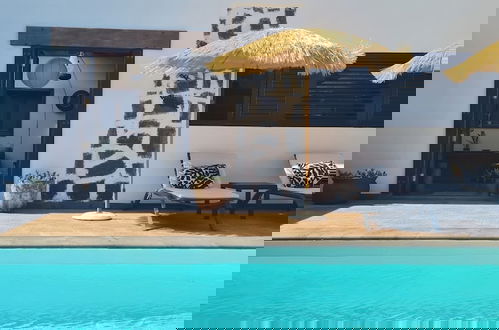 Foto 1 - Boutique Boho Glam Villa With Private Pool