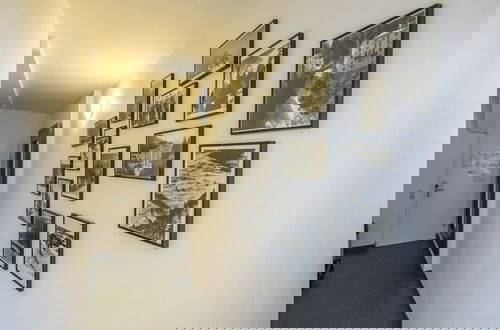 Photo 26 - Spacious Apartment With Mountain View