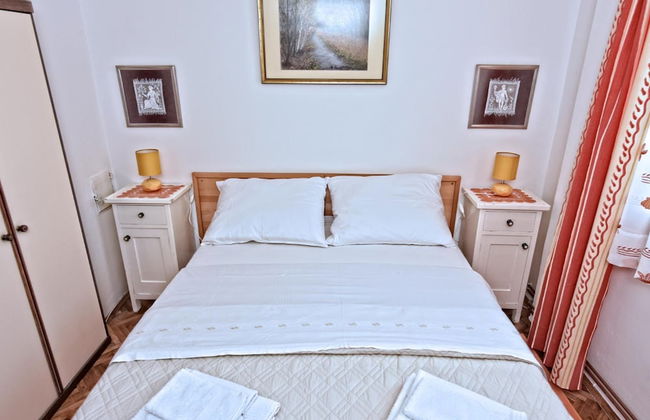Peaceful and Secluded Krk Apartment With Terrace - Foto 2