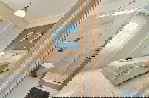 Photo 4 - Kallas Apartments