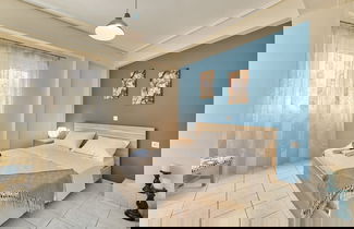 Photo 1 - Kallas Apartments