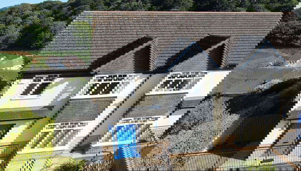 Primary image