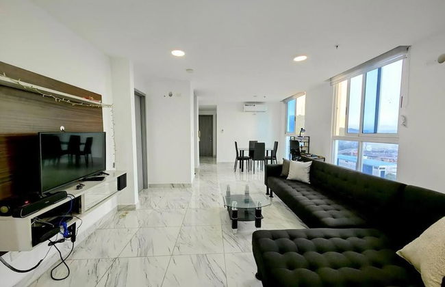 Oceanfront Designer Apartment PH The Sands, Next to Hilton - Foto 8