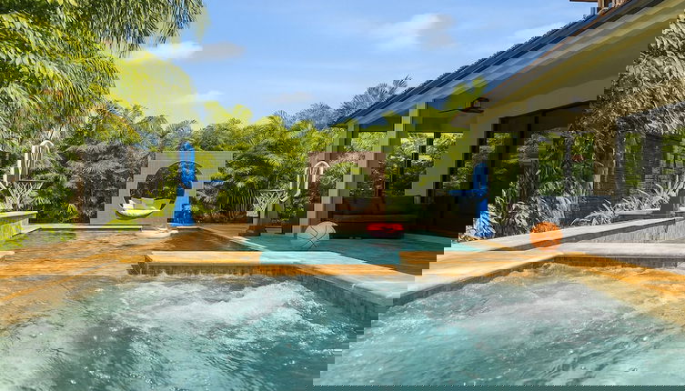 Foto 1 - Avatar Lakefront Villa - Heated Pool & Cinema in Miami