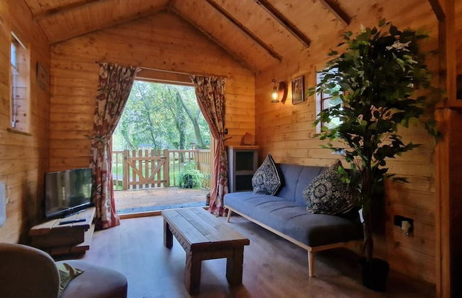 Beautiful 1-bed Cabin in Newmarket - Foto 12