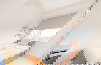 Foto 1 - Tranquil and Comfy Studio Apartment at Easton Park Residence Jatinangor