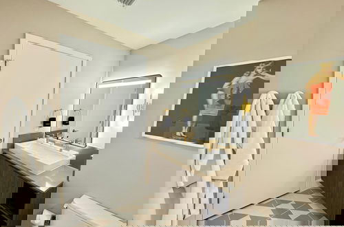 Foto 5 - Sky-high Luxury in Downtown Miami
