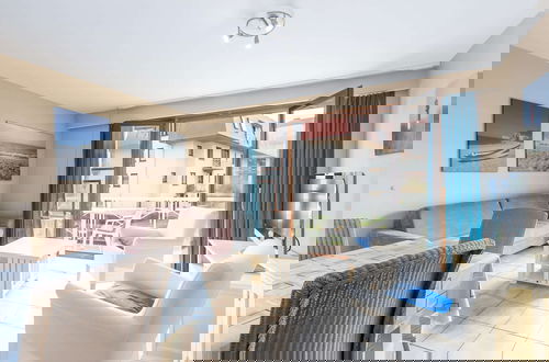Foto 1 - Spacious Apartment With View