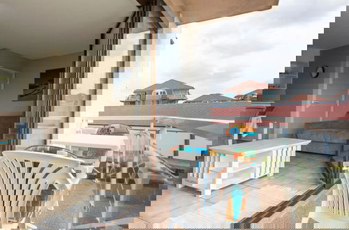 Foto 10 - Spacious Apartment With View