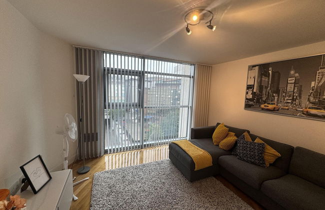 Bute Terrace Apartment - Cardiff City Center - Photo 5