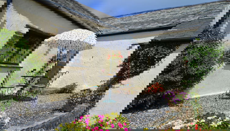 Photo 1 - Windbury Cottage