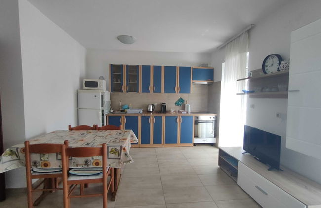 Apartments Krk With Sea View and Terrace - Foto 9