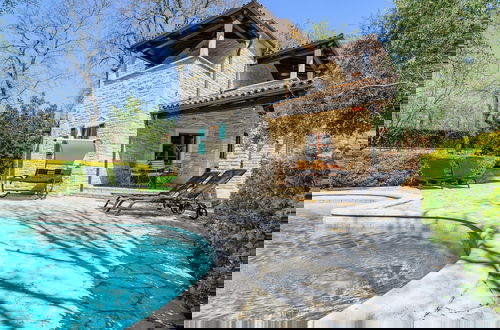 Photo 33 - Amazing Villa With Swimming Pool