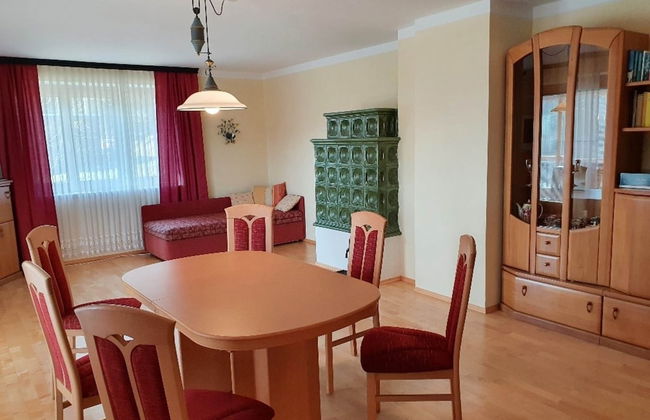 Holiday Home in Altmelon Near Weinsberg Forest - Foto 18