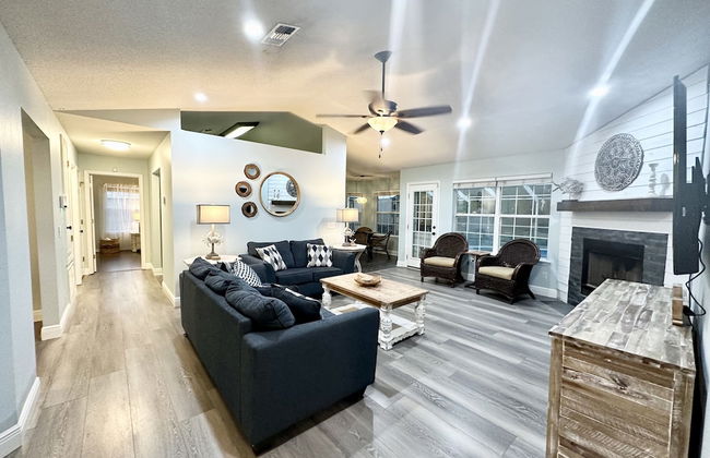 Bayou Breeze 4 Bedroom Home by RedAwning - Foto 15