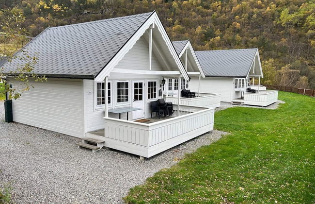 Holiday Home in Kinsarvik With Lake View - Photo 1