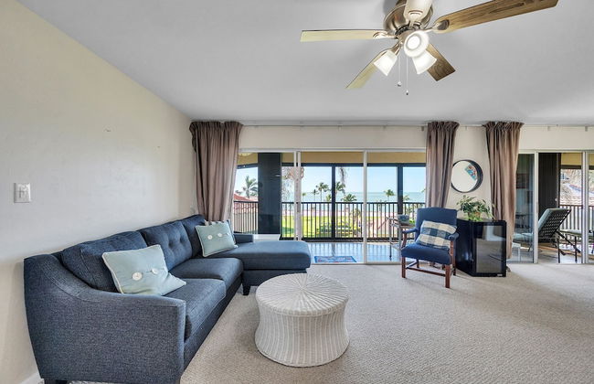 Gulf-view Condo With Resort-style Amenities 2 Bedroom Condo - Photo 15