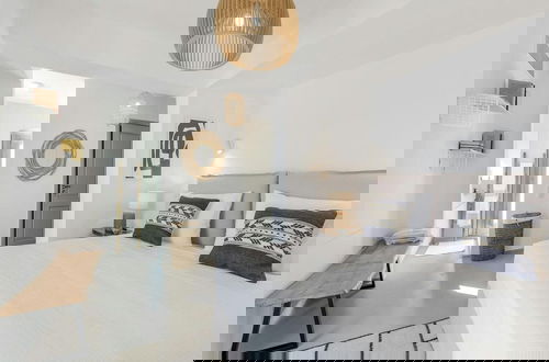 Foto 4 - Stunning Villa With Modern Decor